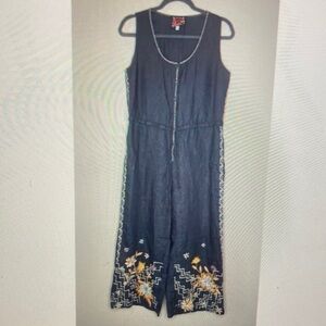 Embroidered Black Sleeveless Jumpsuit
